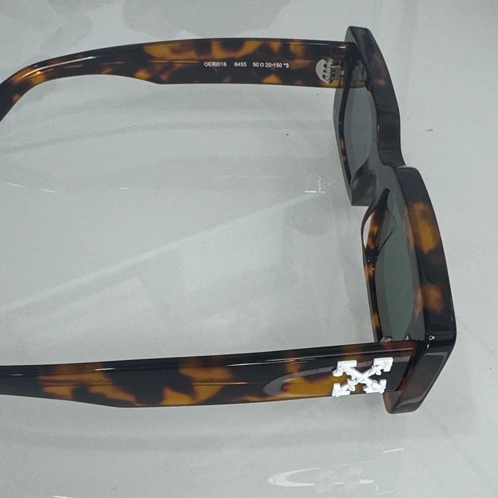Off-White Arthur tortoiseshell-design sunglasses with blue-green lenses